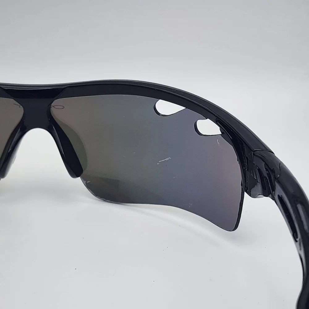 Oakley Radarlock Black & Red Sunglasses, Case, & Dust Bag